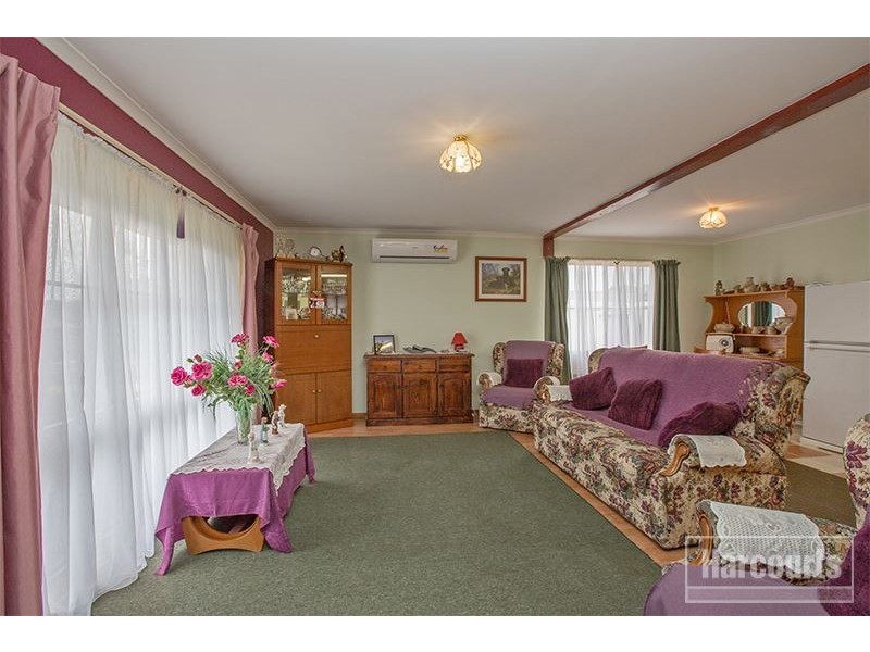 29 Duncan Drive, Pakenham VIC 3810