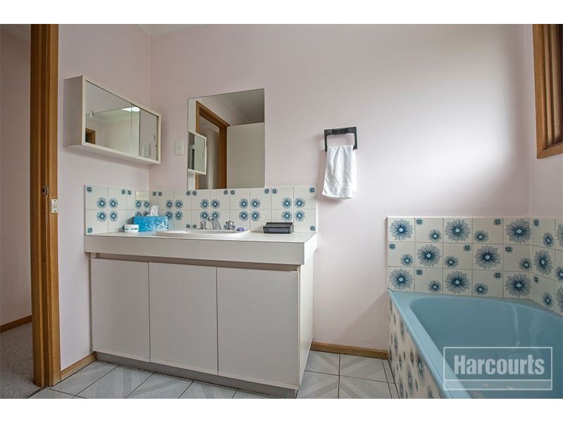 3/7 Princes Highway, Pakenham VIC 3810