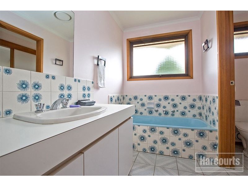 3/7 Princes Highway, Pakenham VIC 3810