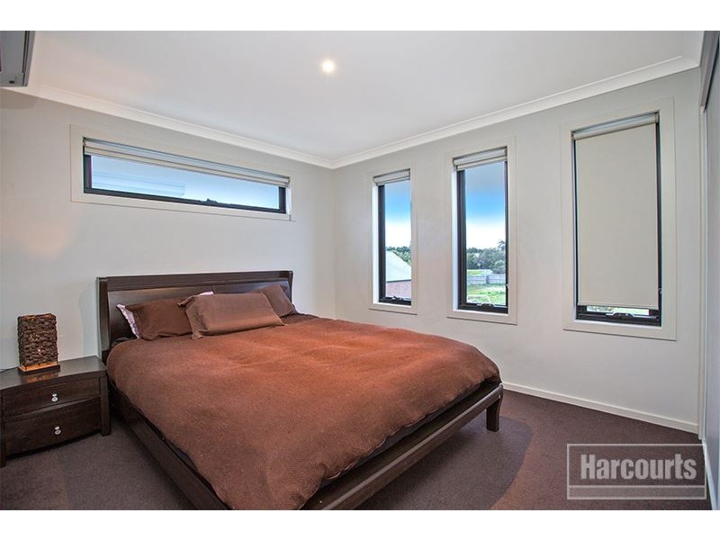 23 Flemington Rise, Officer VIC 3809