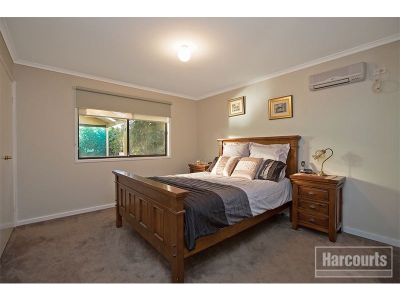 34 Howey Road, Pakenham VIC 3810