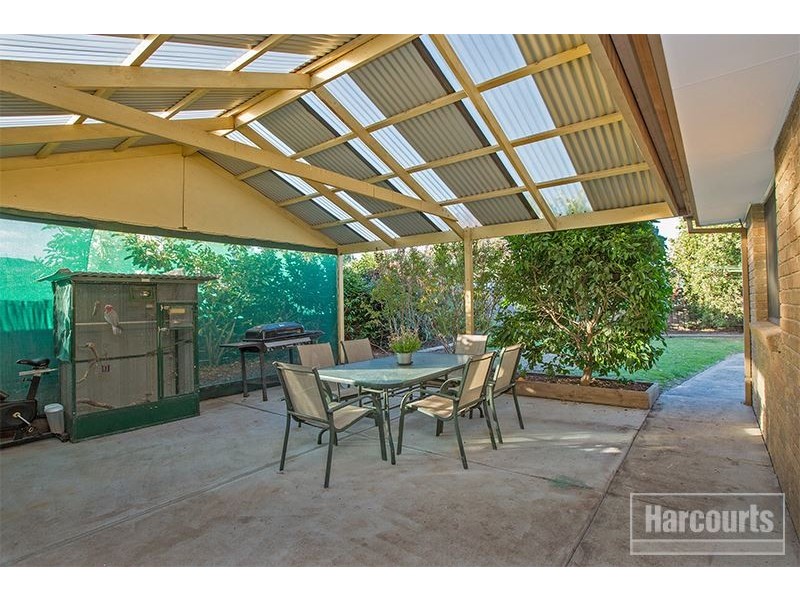 34 Howey Road, Pakenham VIC 3810