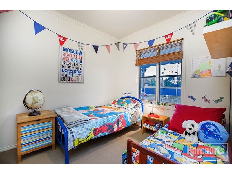 58 Scarlet Crescent, Pakenham VIC 3810