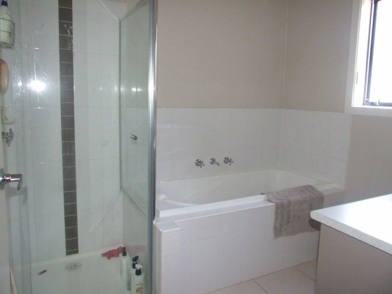 15 Sandpiper Close, Pakenham VIC 3810