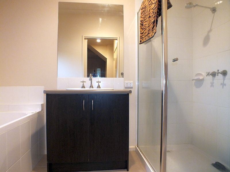 10 Sepal Lane, Pakenham VIC 3810