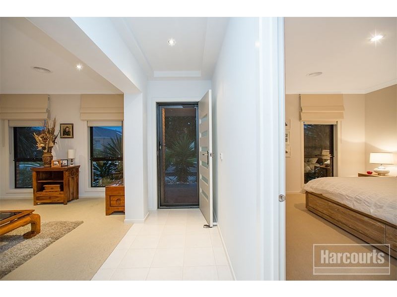 14 Sarton Link, Pakenham VIC 3810