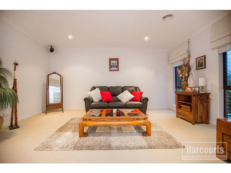 14 Sarton Link, Pakenham VIC 3810