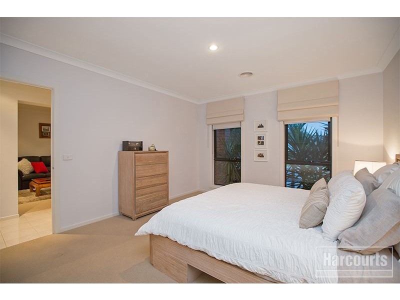 14 Sarton Link, Pakenham VIC 3810