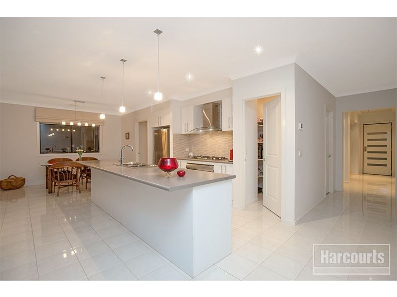 14 Sarton Link, Pakenham VIC 3810