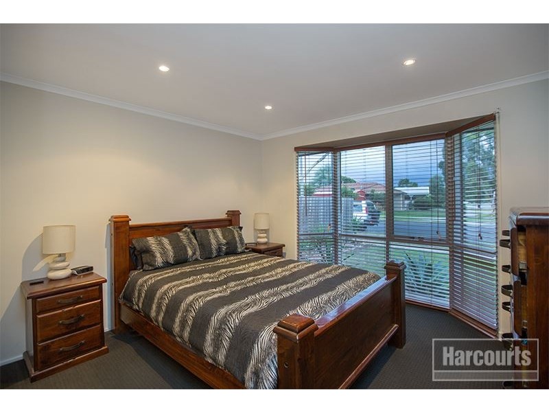 41 Barrington Drive, Pakenham VIC 3810