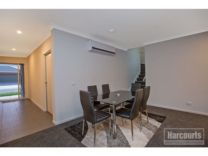 32 Officedale Road, Officer VIC 3809