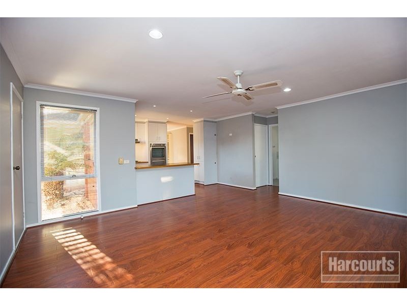 13 Duncan Drive, Pakenham VIC 3810