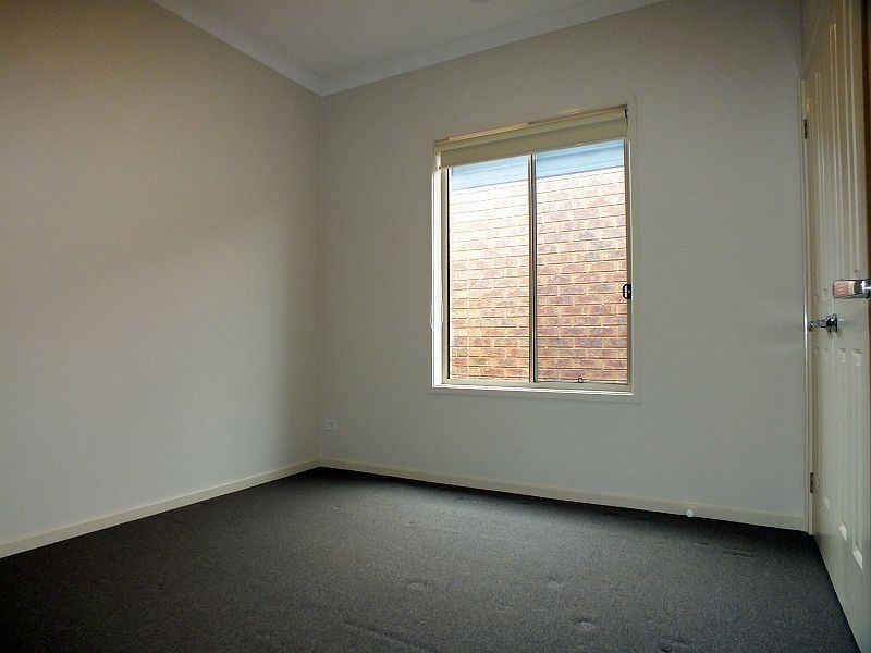 4 Sarton Link, Pakenham VIC 3810