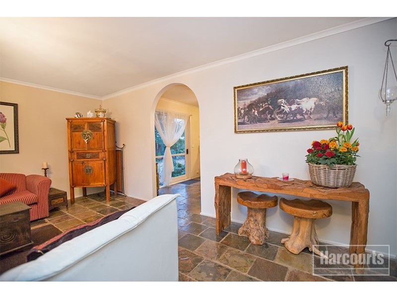 28 Howey Road, Pakenham VIC 3810