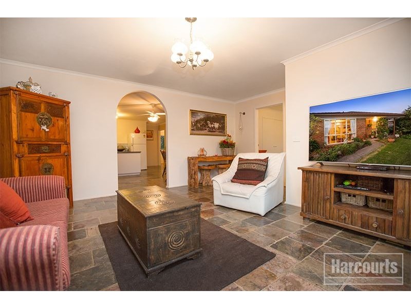 28 Howey Road, Pakenham VIC 3810