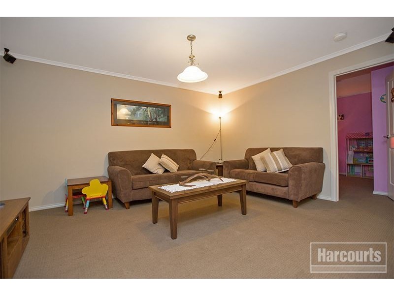 7 Port Street, Pakenham VIC 3810