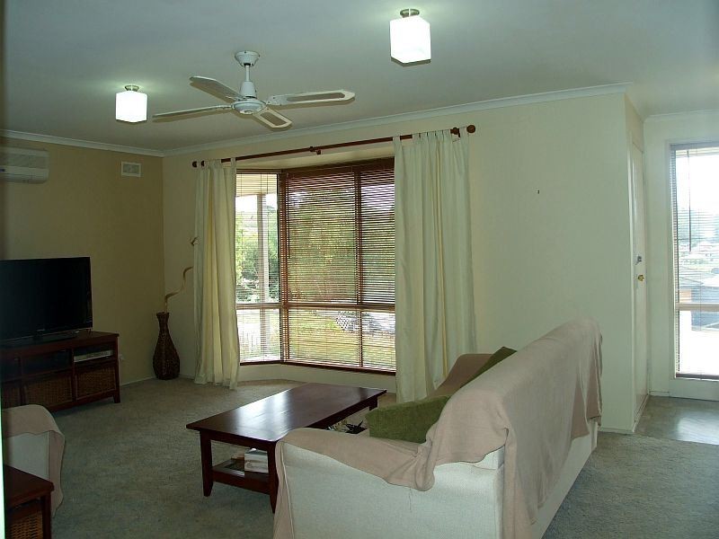 6 Angus Court, Pakenham VIC 3810