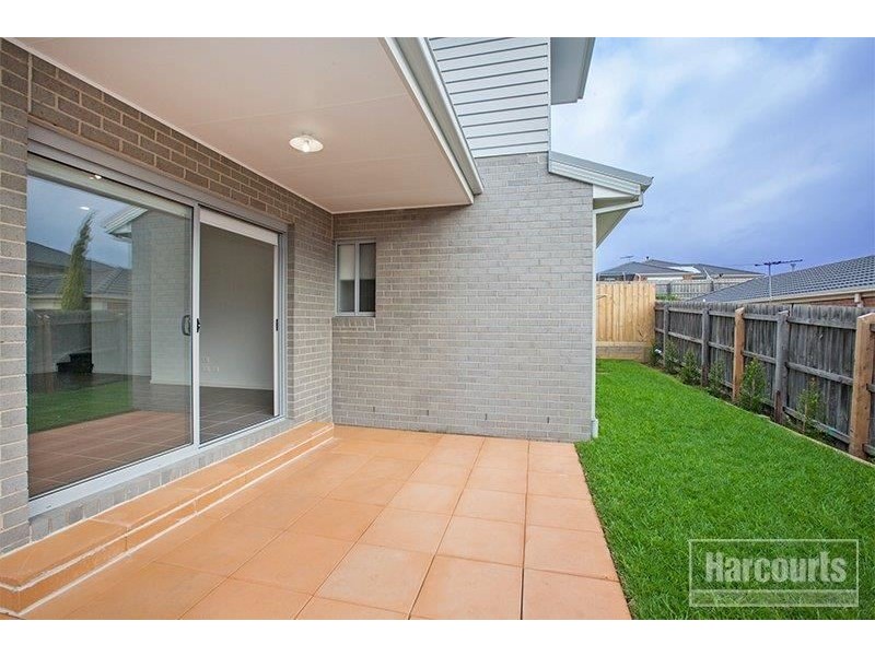 4/40-44 Golf Links Road, Berwick VIC 3806