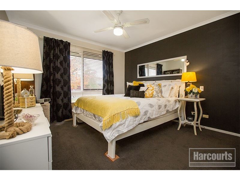 4 Gardiner Street, Pakenham VIC 3810