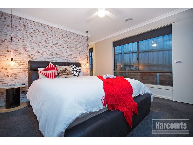 30 Ash Crescent, Pakenham VIC 3810