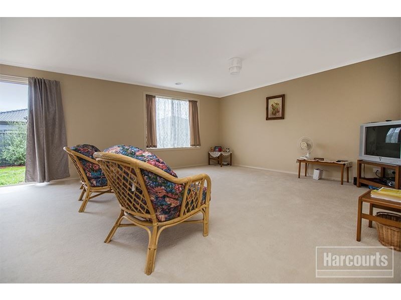 49A Syme Road, Pakenham VIC 3810