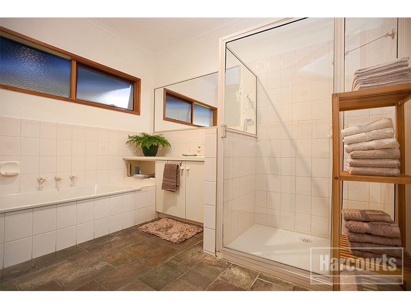 57 Coop Road, Pakenham VIC 3810