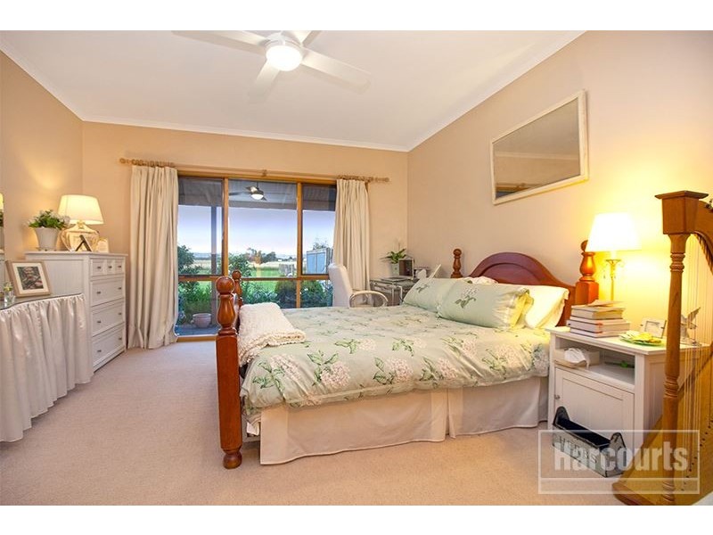 57 Coop Road, Pakenham VIC 3810