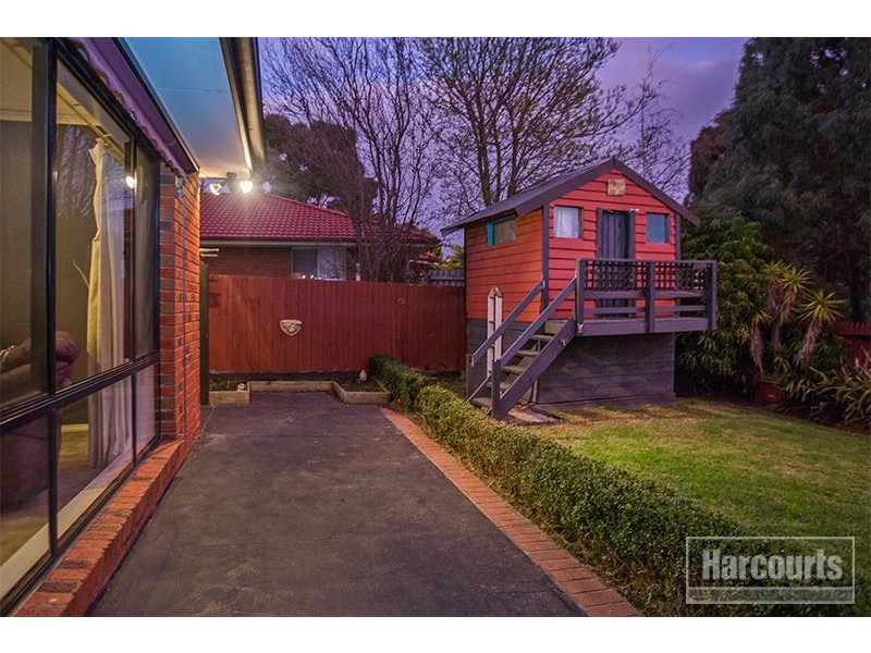 2 Ralron Court, Pakenham VIC 3810