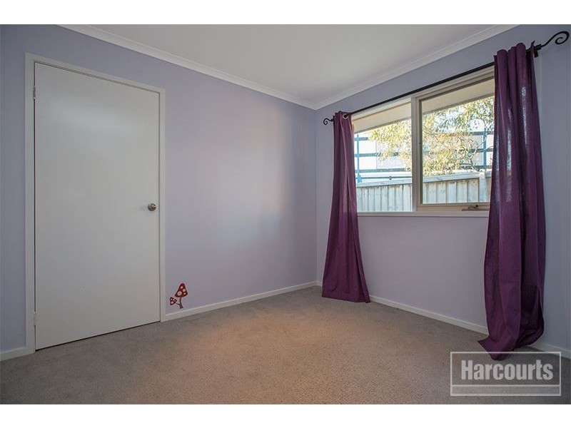 13 Duncan Drive, Pakenham VIC 3810