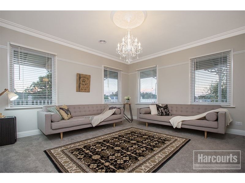 55 Jefferson Road, Garfield VIC 3814