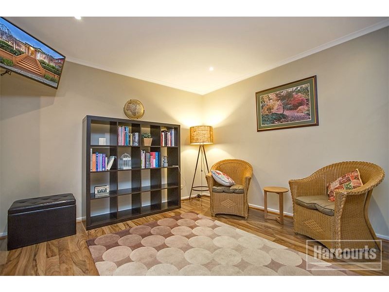 124 Eagle Drive, Pakenham VIC 3810