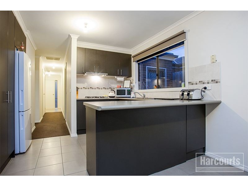19/108 Ahern Road, Pakenham VIC 3810