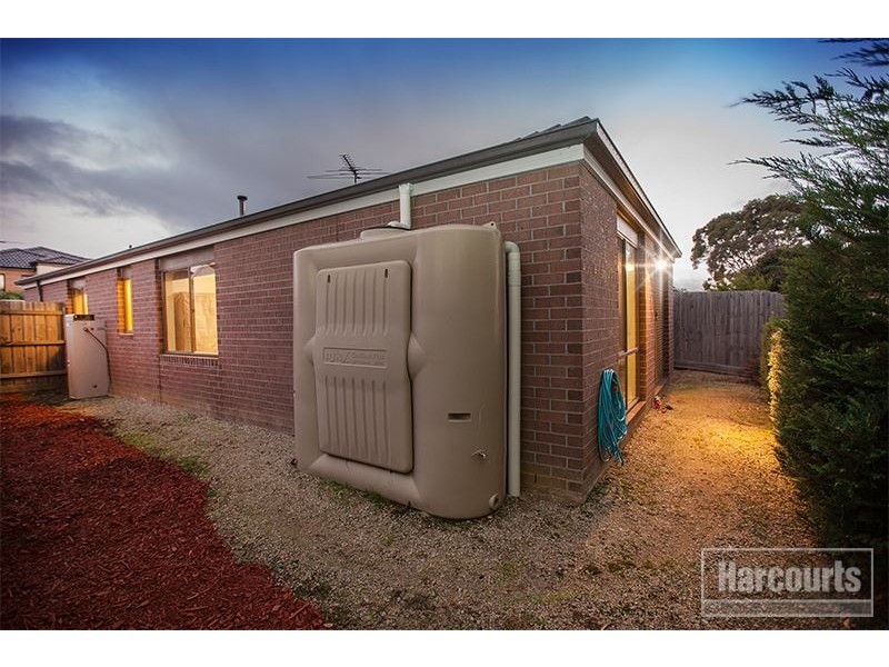 19/108 Ahern Road, Pakenham VIC 3810