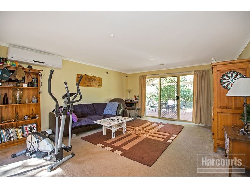 2 Tonia Court, Pakenham VIC 3810