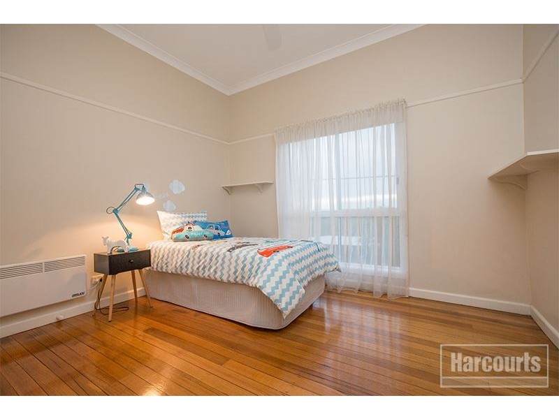 5 Anderson Street, Bunyip VIC 3815