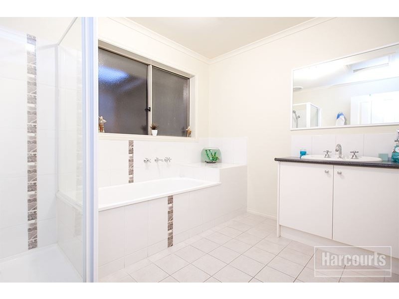 3 Ash Crescent, Pakenham VIC 3810