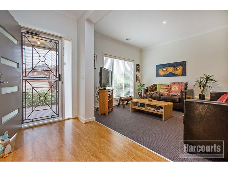 20 Juliet Gardens, Pakenham VIC 3810