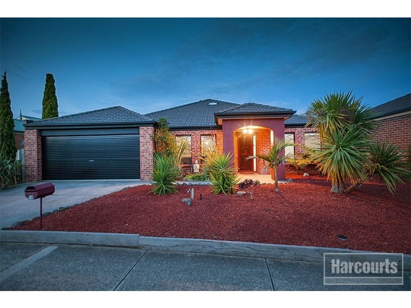 14 Grevillea Place, Pakenham VIC 3810