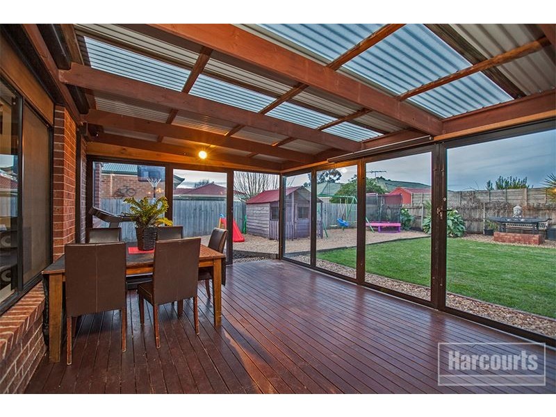 14 Grevillea Place, Pakenham VIC 3810