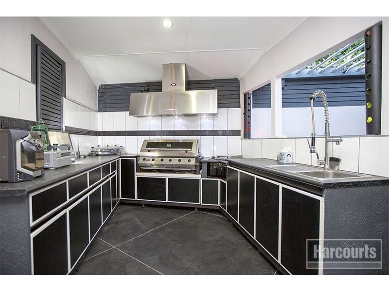 14 Lupin Court, Cranbourne North VIC 3977