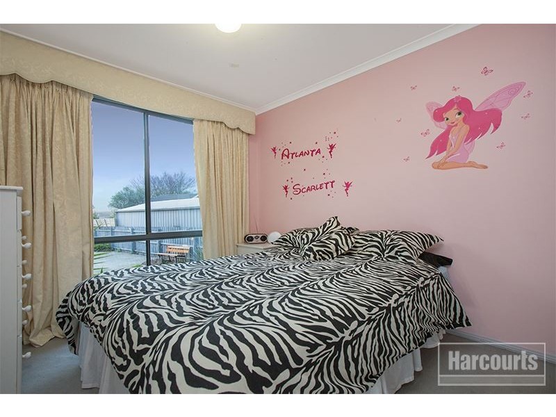 14 Lupin Court, Cranbourne North VIC 3977