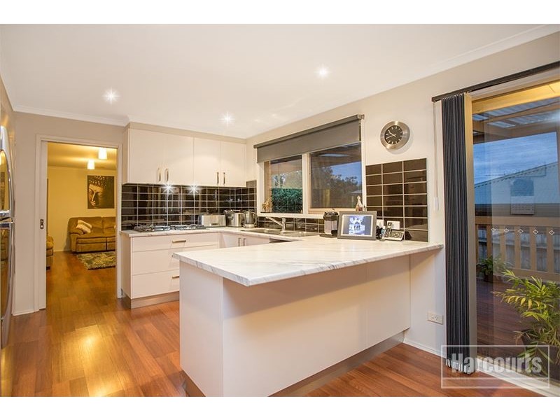 18 McGill Court, Pakenham VIC 3810