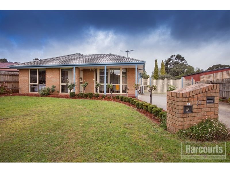 11 Matthews Court, Pakenham VIC 3810