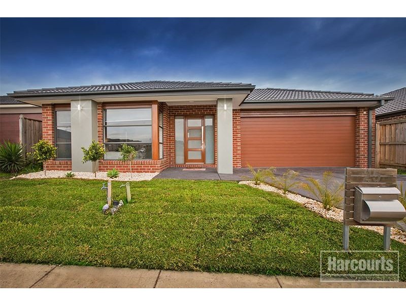 25 Tilden Rise, Cranbourne North VIC 3977