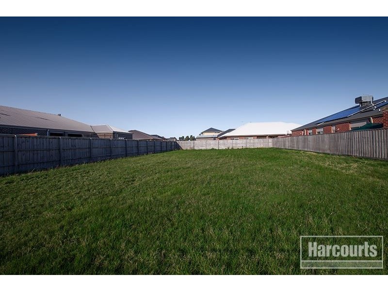 85 Banjo Patterson Drive, Pakenham VIC 3810