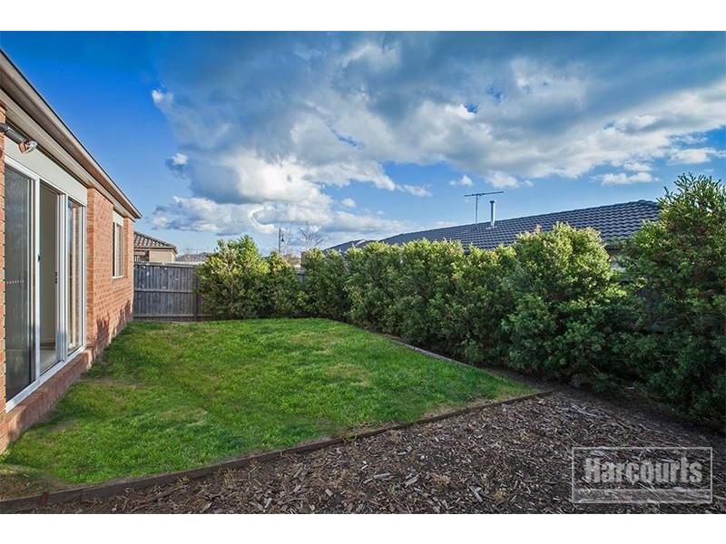 13 Wedgewood Drive, Pakenham VIC 3810