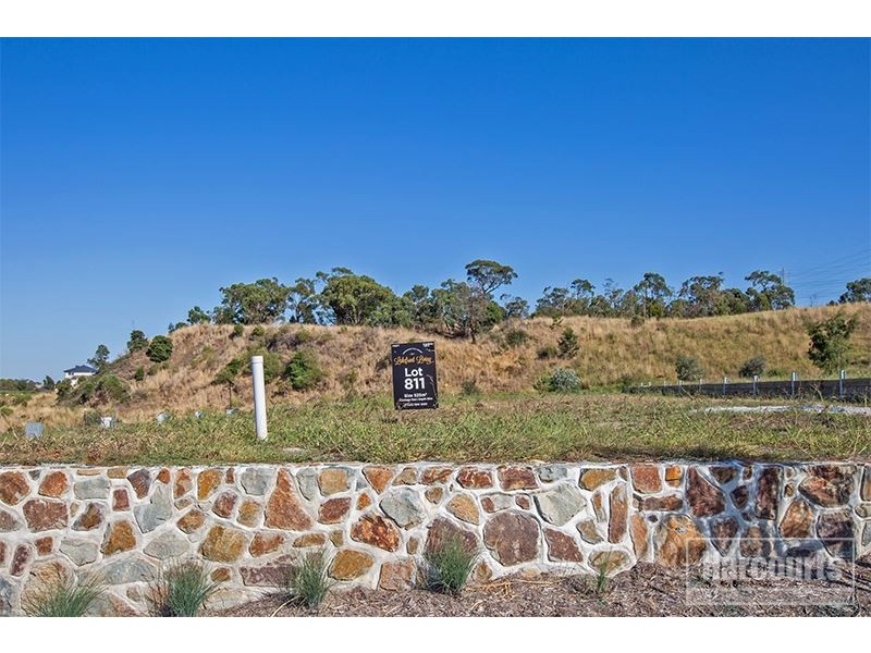 Lot 811 Zurich Rise, Pakenham VIC 3810