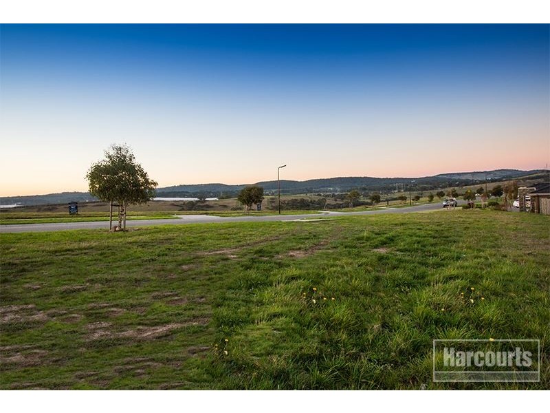 95 Skyline Drive, Officer VIC 3809