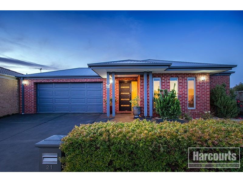 21 Central Avenue, Pakenham VIC 3810
