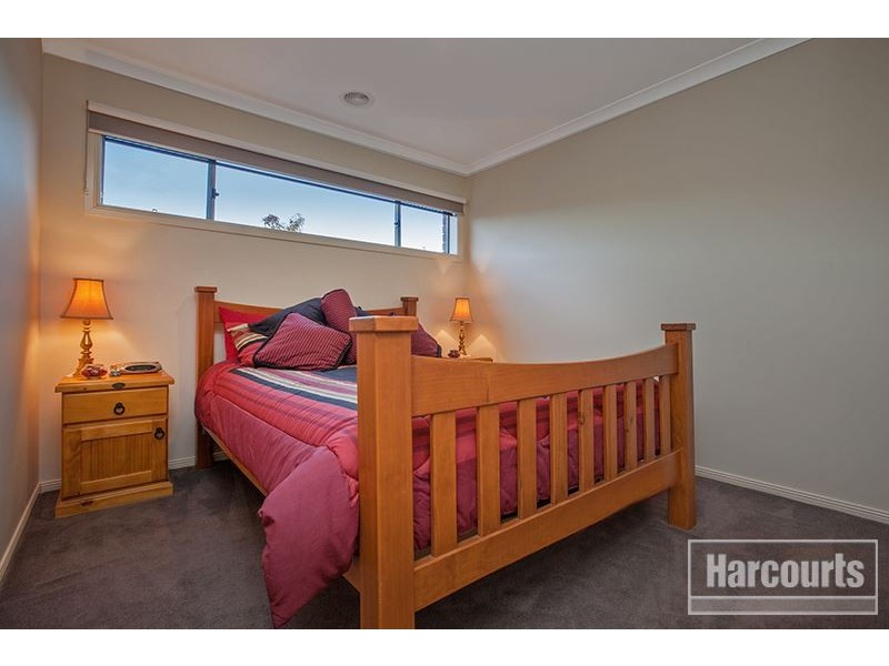 21 Central Avenue, Pakenham VIC 3810